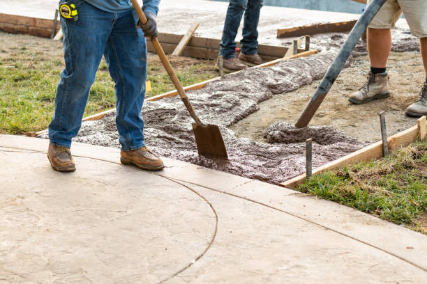 Best Concrete Sidewalk Installation in Mokena, IL